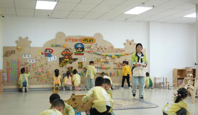 展开创立加速职业教育产教交融为