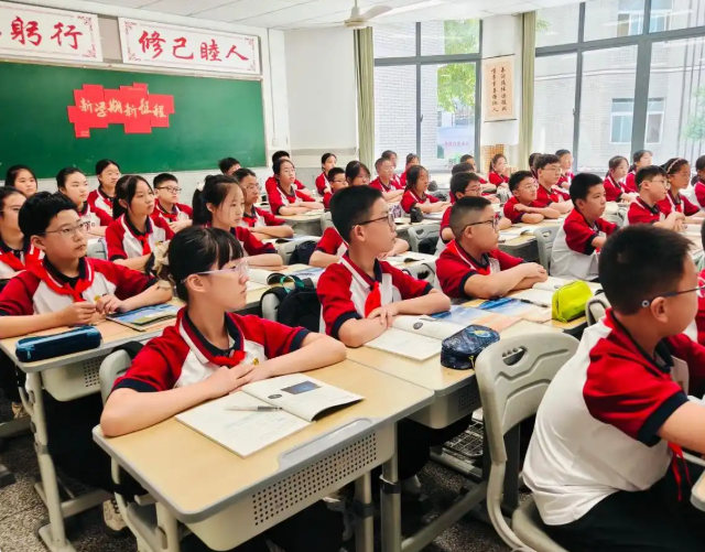 鼓舞校园充分利用校园周边公园绿